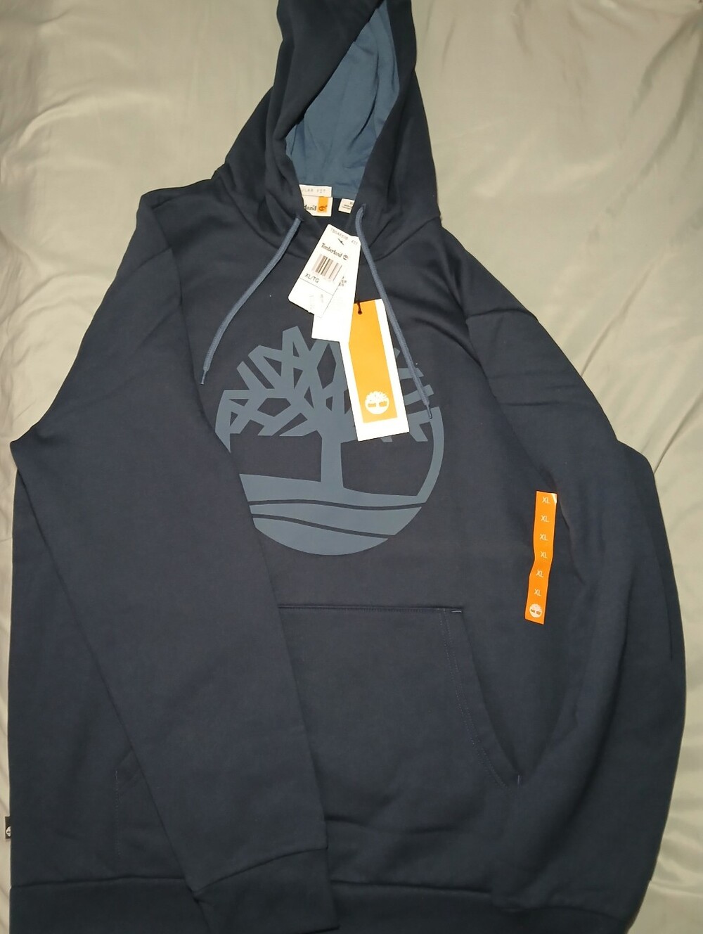 Timberland Navy Pullover Hooded Sweater with Subtle Logo. #Timberlandhoodie